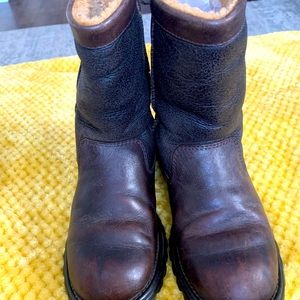 UGG BROOKS BROWN LEATHER BOOTS
